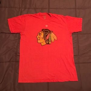 CHICAGO BLACKHAWKS TEE SHIRT // Size Large